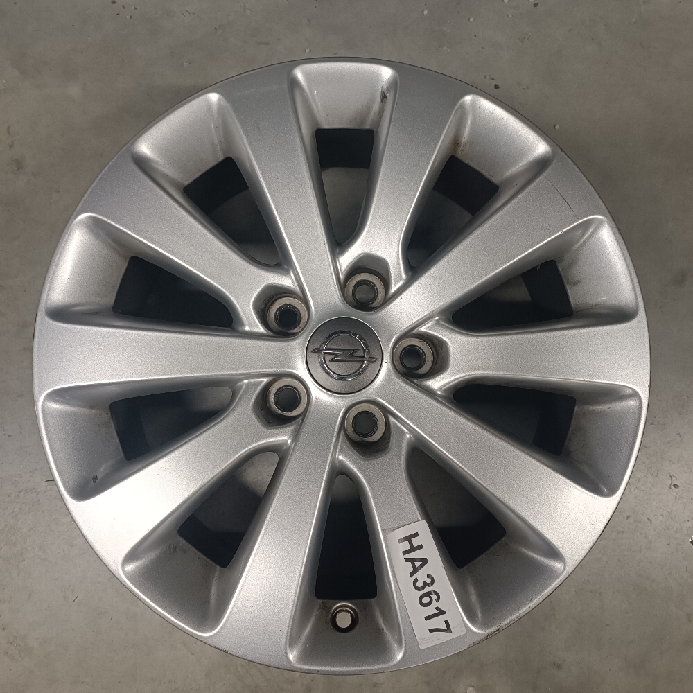 Gyári 5X115 7.5X17 ET44 70.2 HA3617 OPEL használt