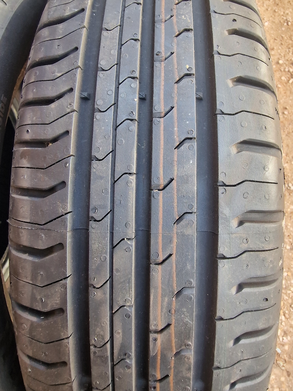 Continental 165/60R15 ECOCONTACT5 8mm használt gumi HG11184
