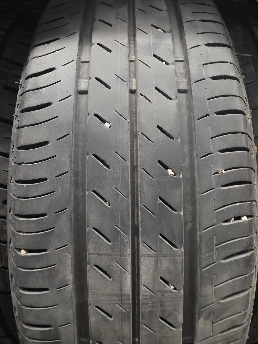 Bridgestone 185/55R16 EP150 5mm használt gumi HG15017