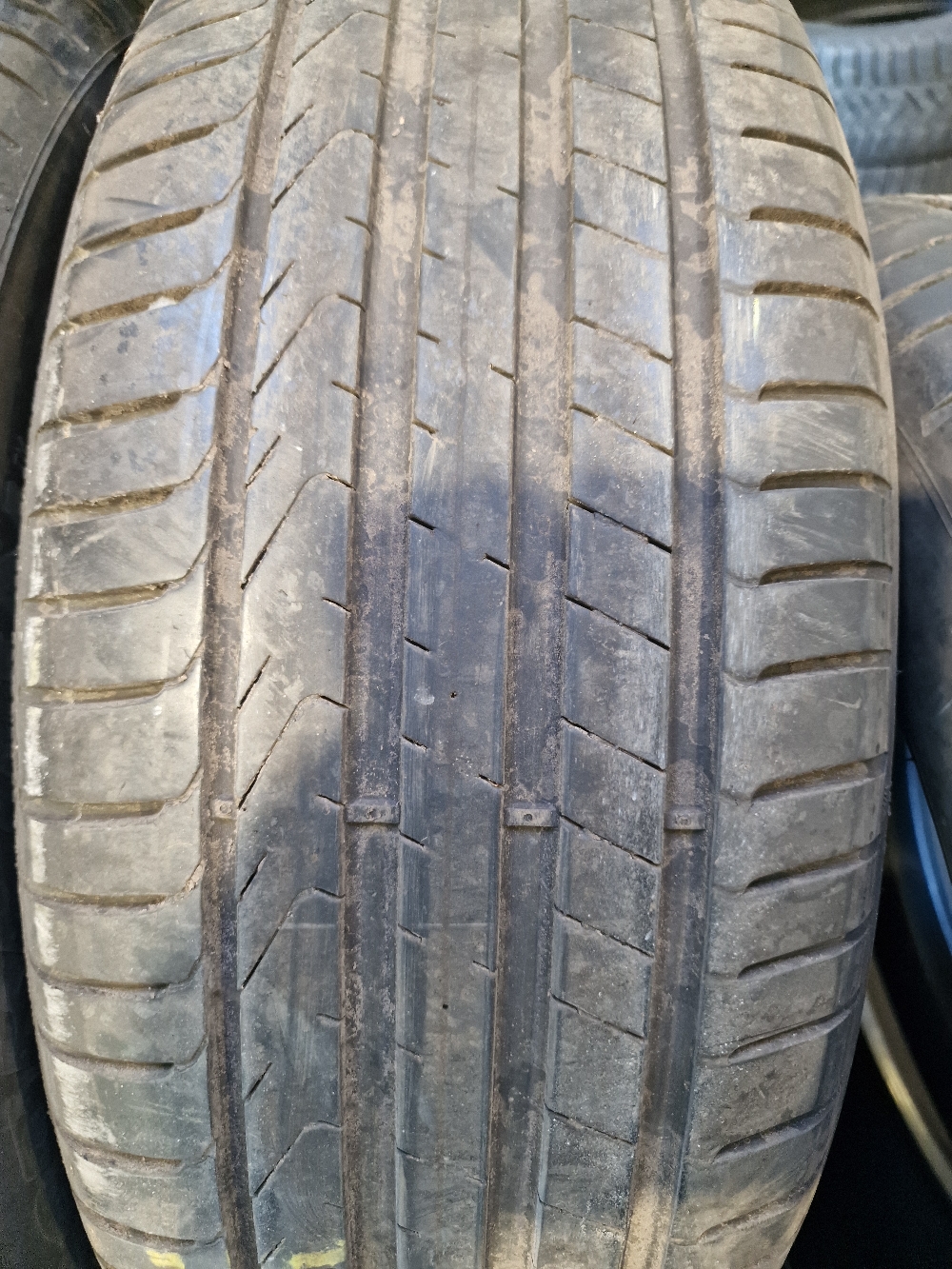 Pirelli 235/55R18 SCORPION 4-5mm használt gumi HG15826