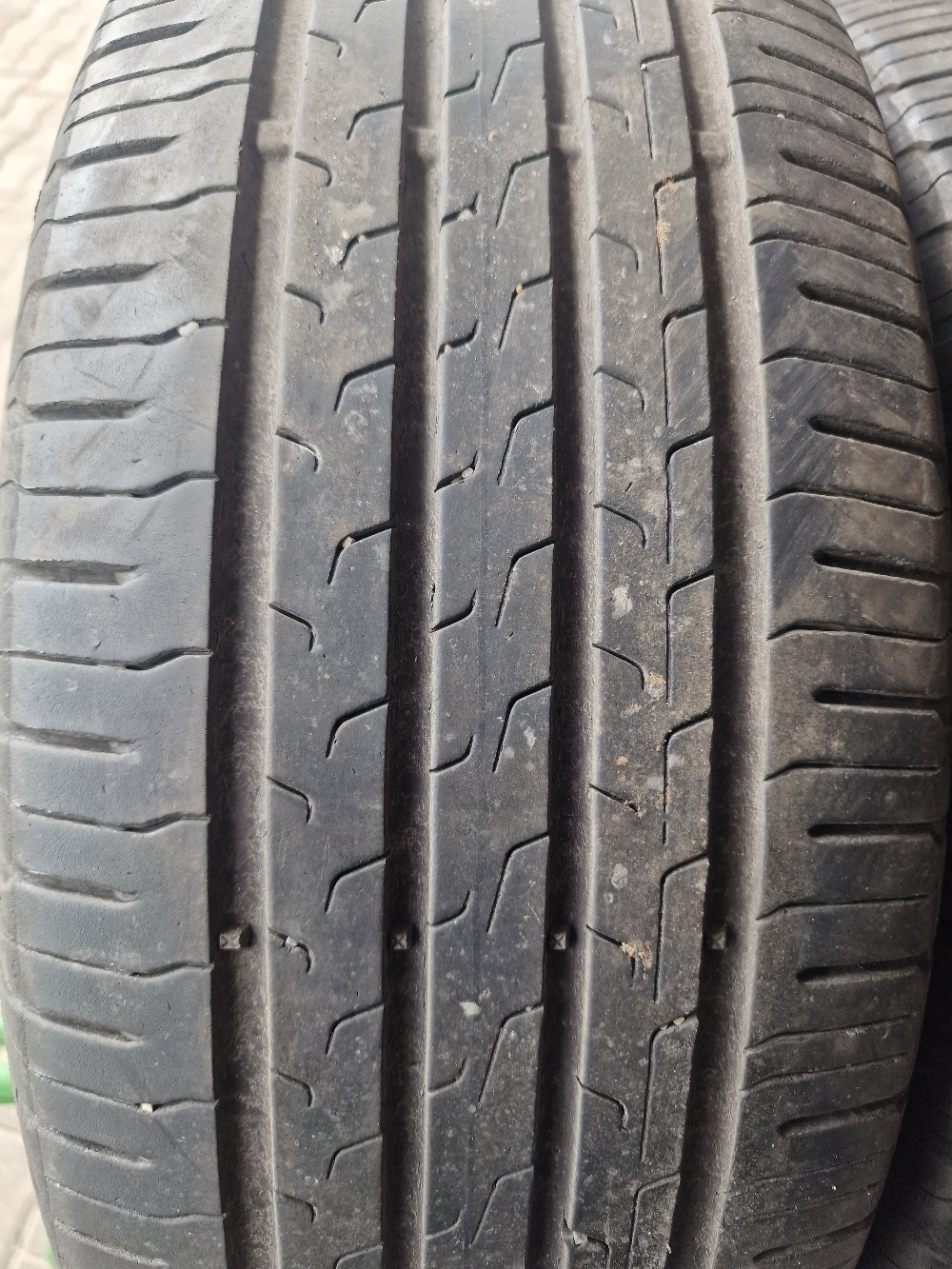 Continental 215/55R17 ECOCONTACT6 4.5mm használt gumi HG15901