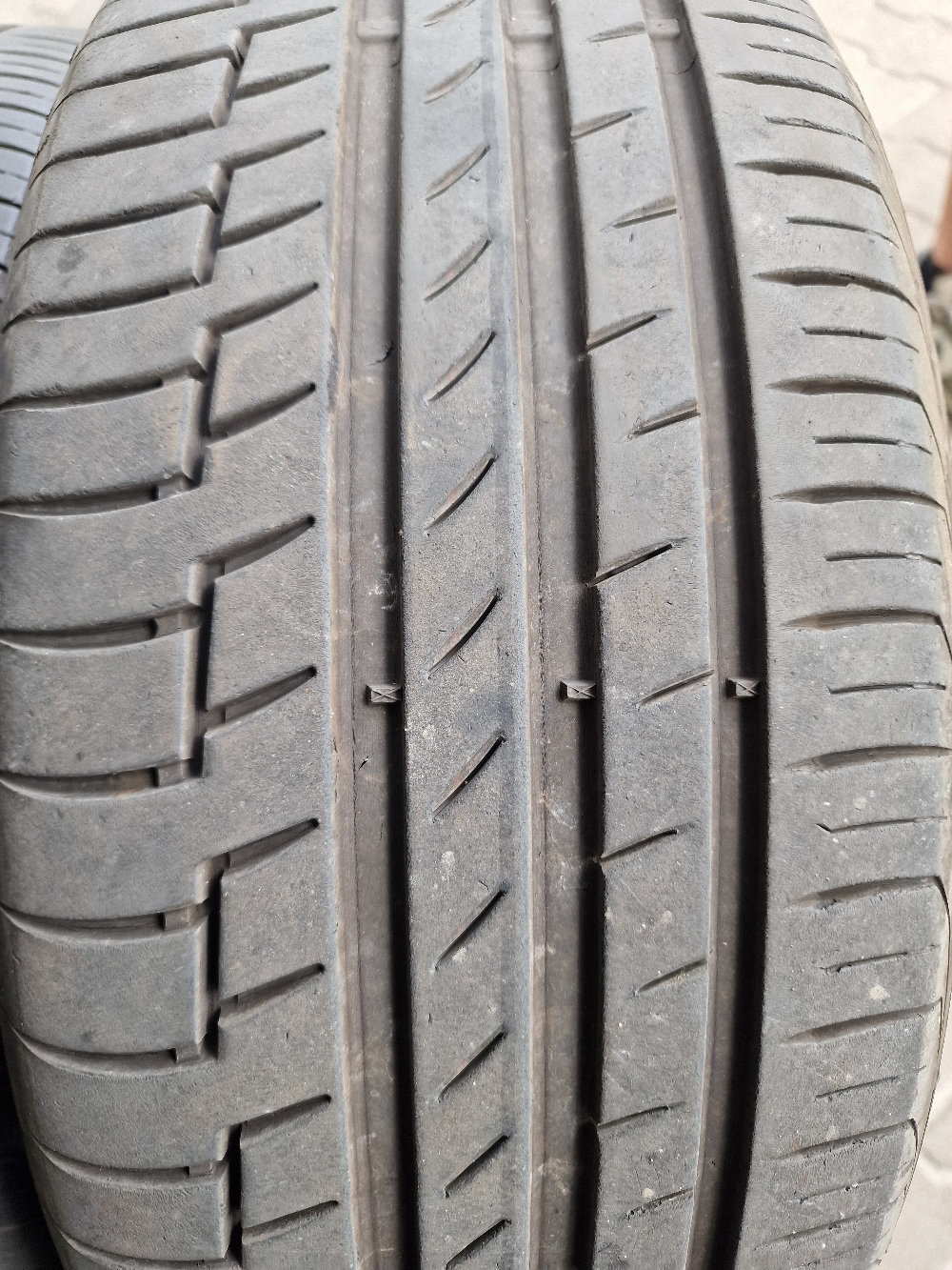 Continental 225/50R18 PREMIUMCONTACT6 5.5-6mm használt gumi HG16038