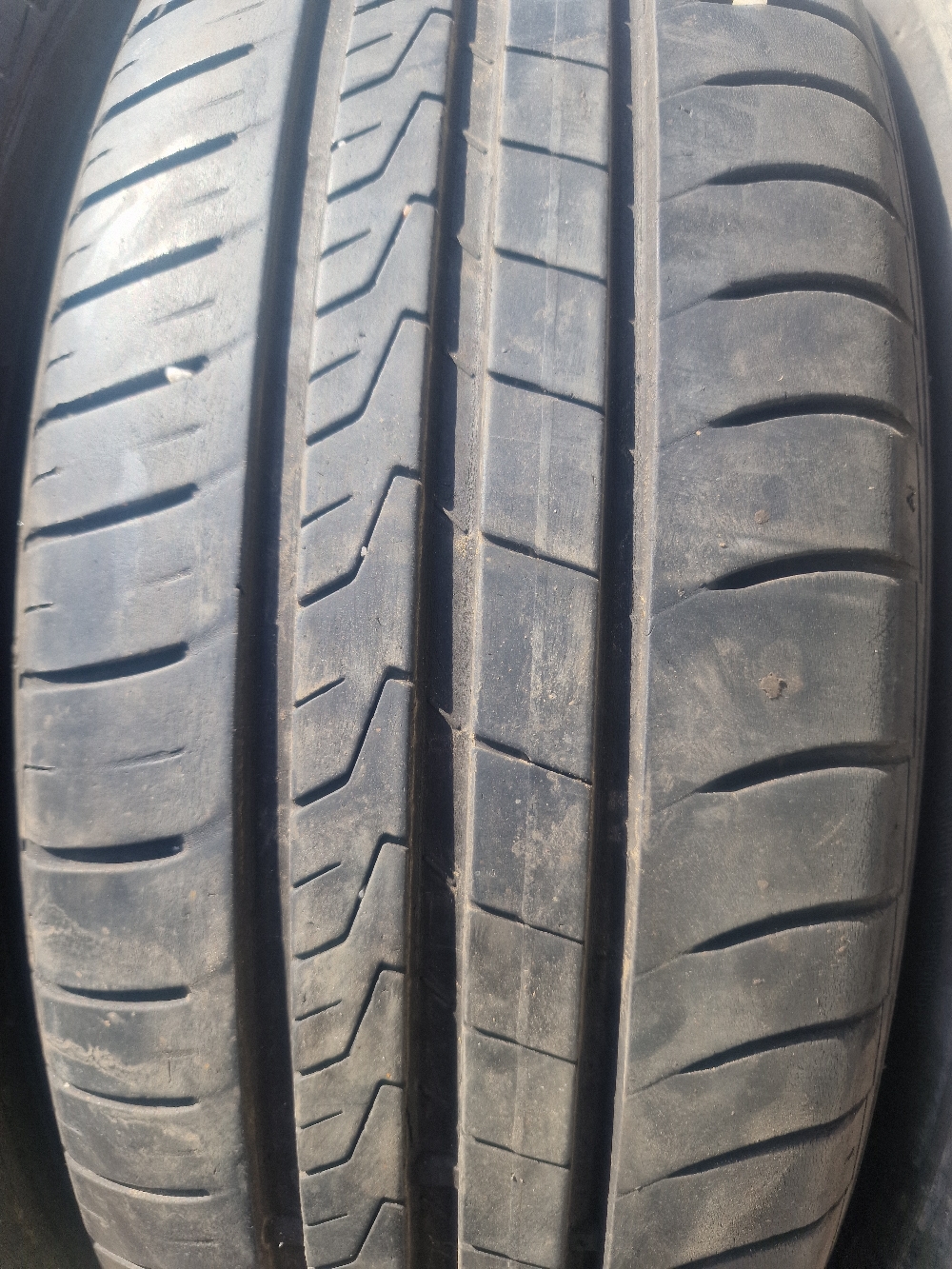 Hankook 195/65R15 K435 4.5-5mm használt gumi HG17164
