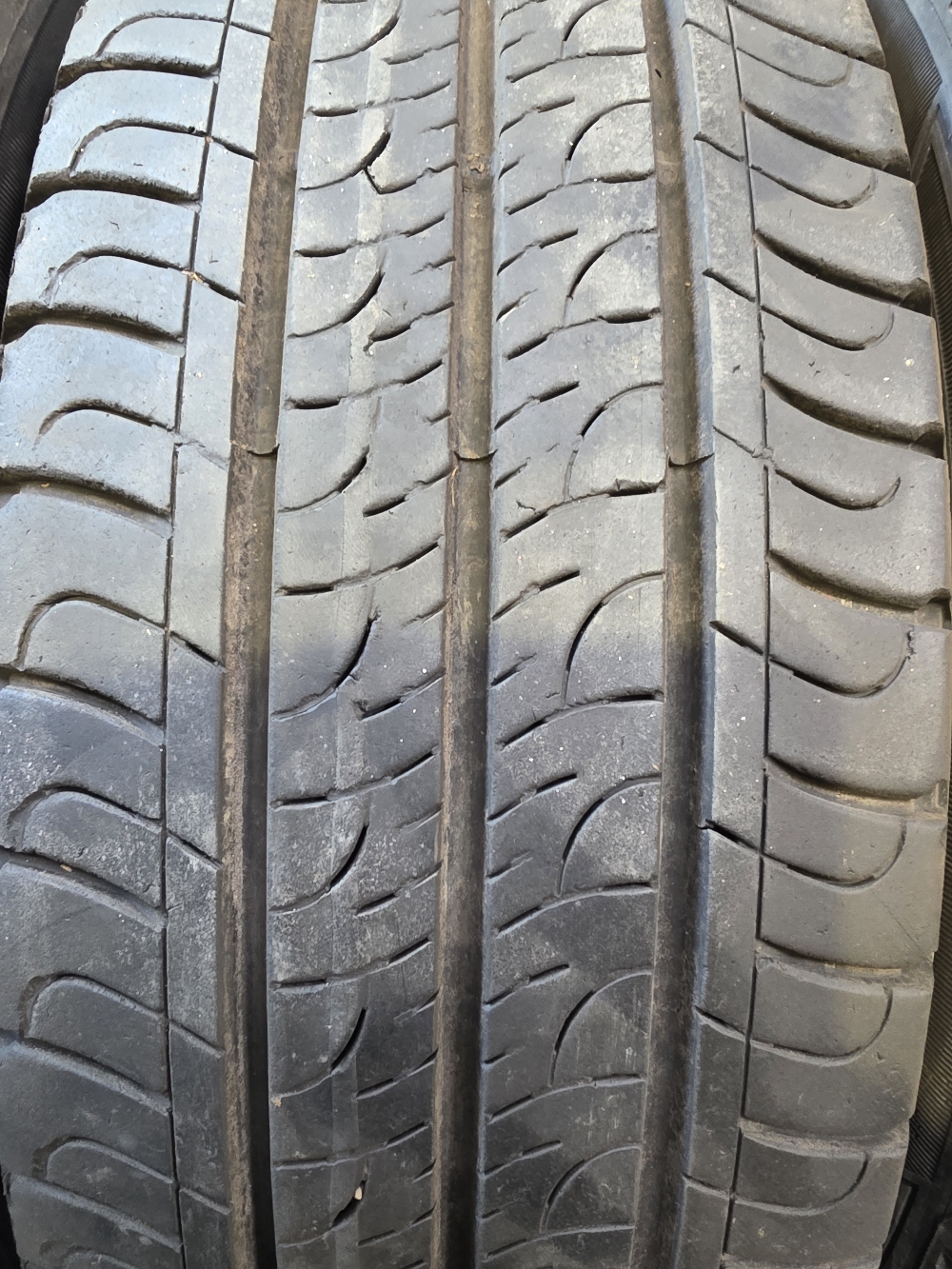 Goodyear 195/60R16C EFFICIENTGRIP CARGO 6-7mm használt gumi HG18098