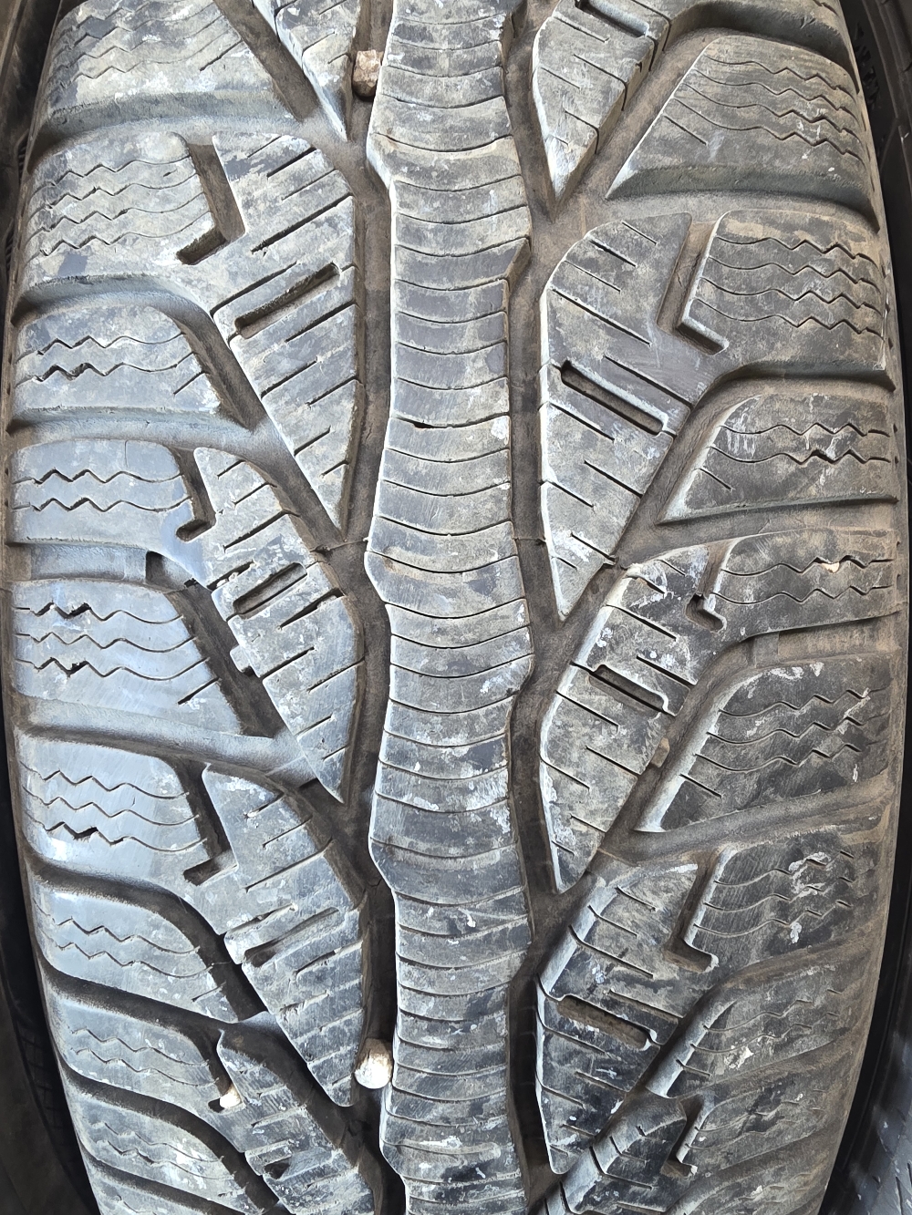 Kleber 175/70R14 KRISALP HP2 5-5.5mm használt gumi HG18185