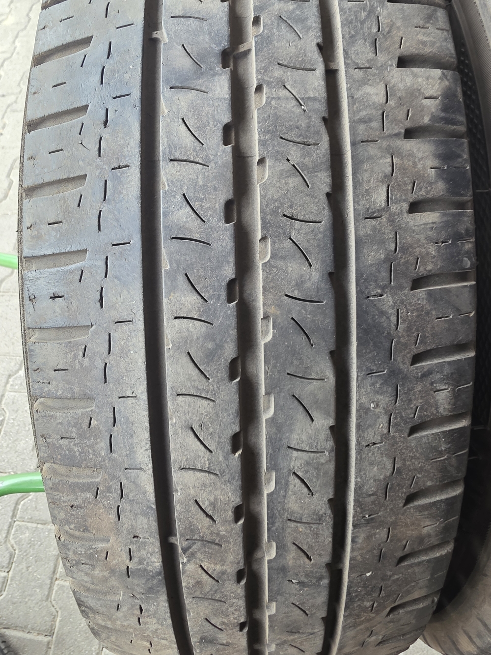 Kleber 195/60R16C TRANSPRO 5-6mm használt gumi HG18400