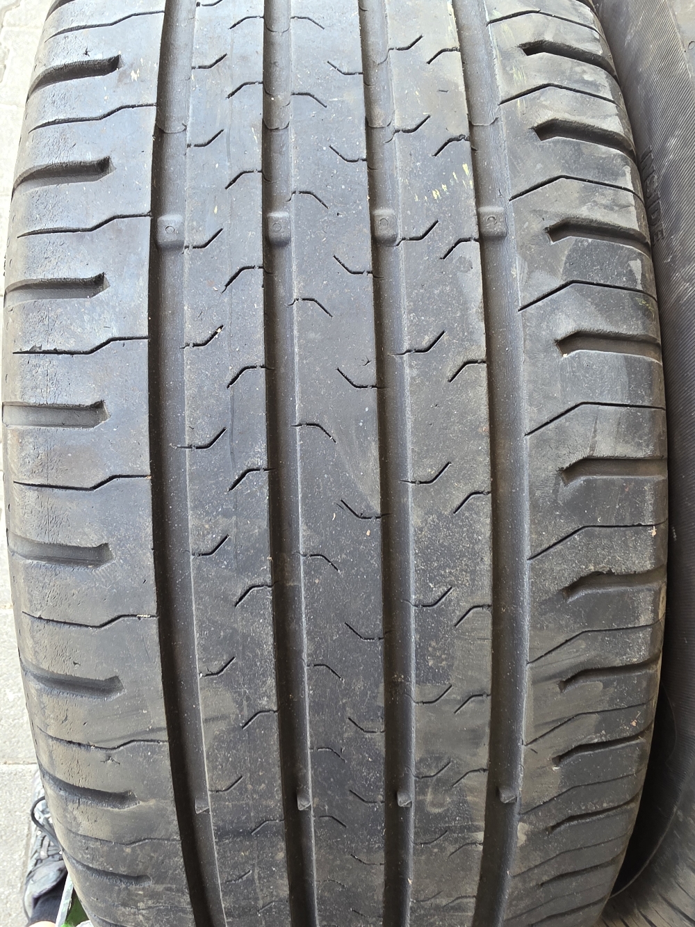 Continental 215/55R17 ECOCONTACT5 4-4.5mm használt gumi HG18429